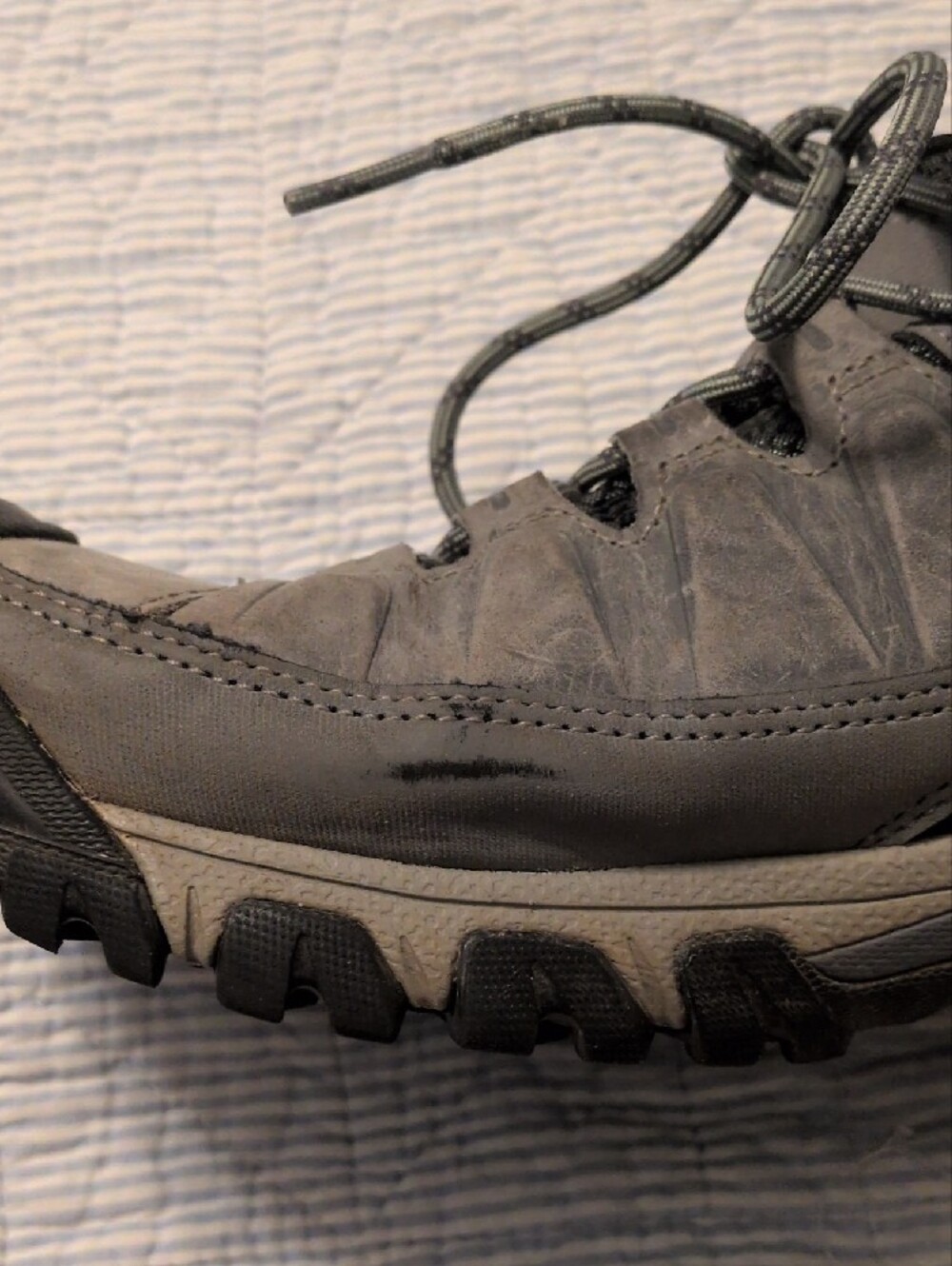 Keen Gray and Black Women's Trail Shoes View 5
